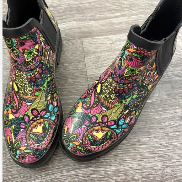 SAKROOTS ANKLE RAIN BOOTS SIZE 8 - Picture 3 of 3